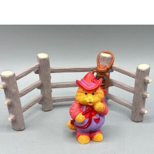 1996 Hallmark Merry Minatures Cupid Cameron Cat Figurine Cowboy Fence Valentine
